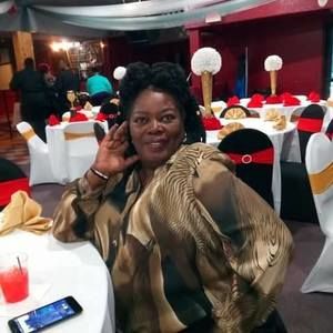 Meet your Posher, Janet